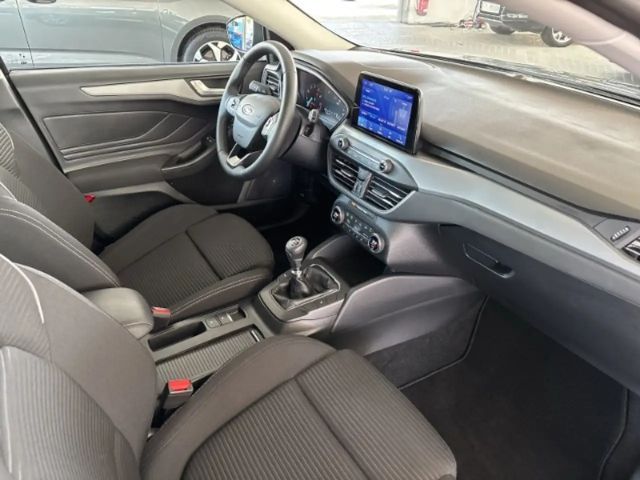 Ford Focus EcoBoost Style Titanium