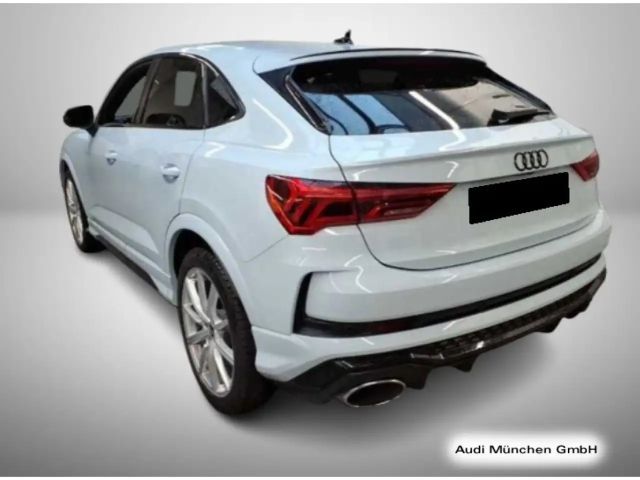 Audi RS Q3 S-Tronic