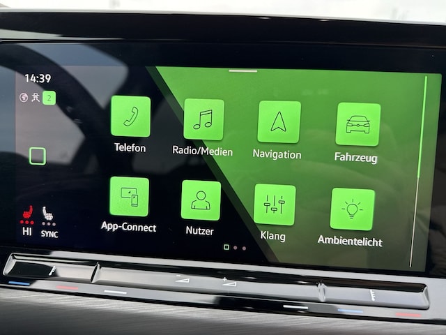 Volkswagen Golf 1.5 eTSI DSG Golf VIII Style