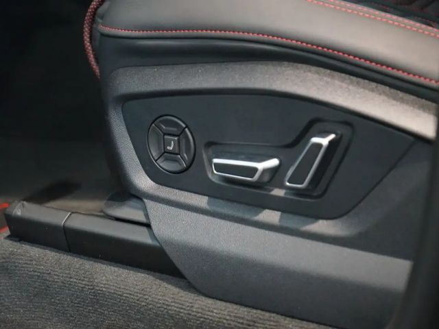 Audi RS Q8 Performance