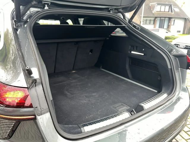 Audi A6 e-tron Avant Quattro