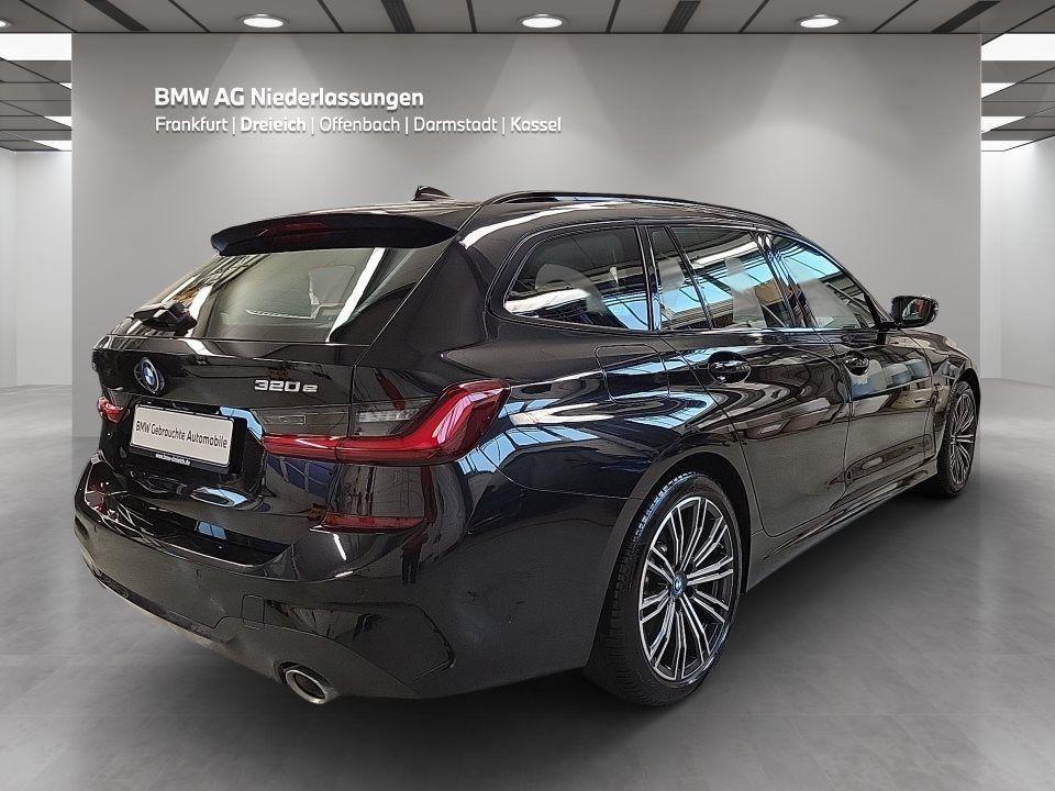 BMW 320 320e Touring xDrive