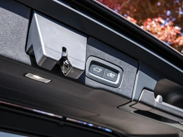 Volvo XC60 Dark Recharge T8 Ultra