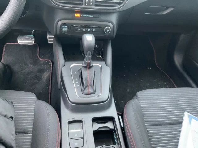 Ford Focus ST Line Wagon