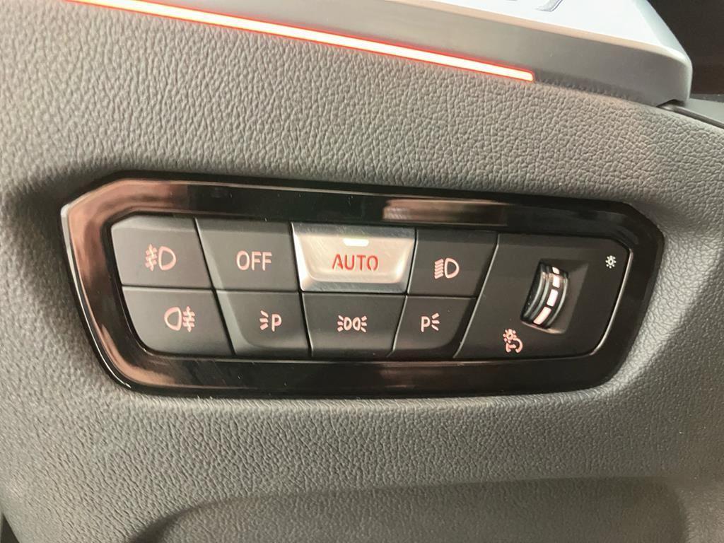 BMW 320 320i Touring