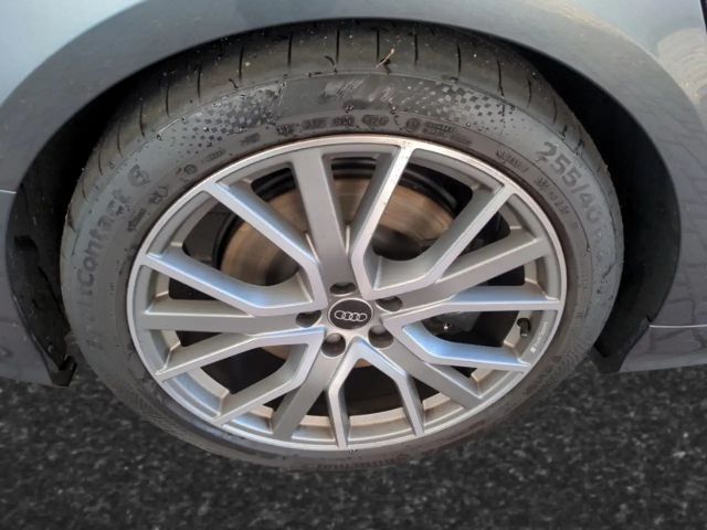 Audi S6 Avant Quattro