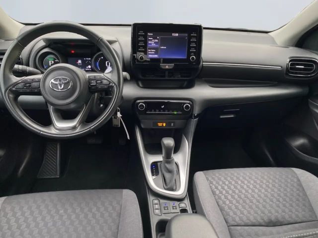 Toyota Yaris Hatchback Hybride Team D