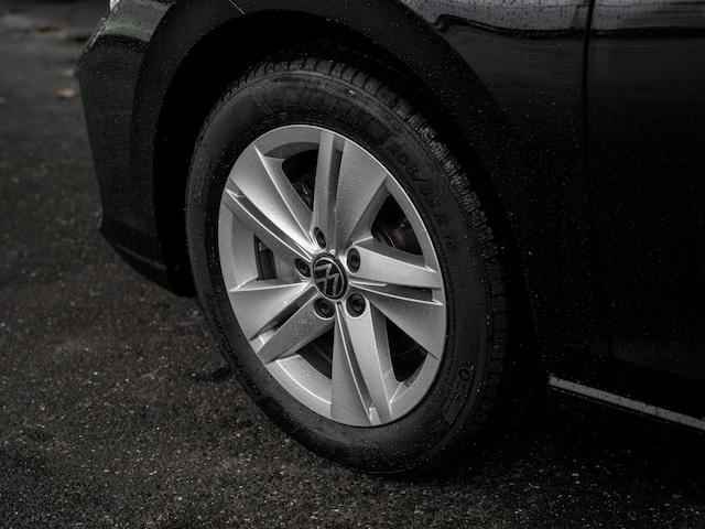 Volkswagen Golf 1.5 TSI Golf VIII