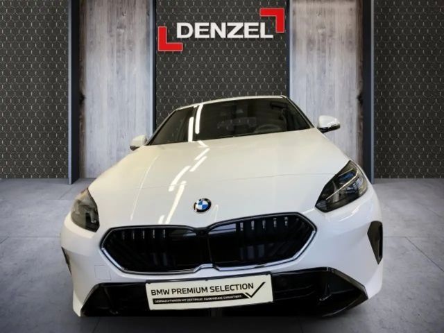 BMW 120 120d 5-deurs Sedan