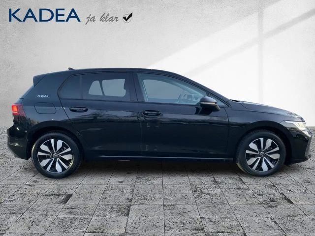 Volkswagen Golf 1.5 eTSI Golf VIII
