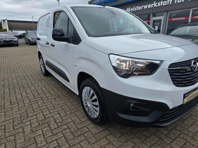 Opel Combo Cargo/AHK/DAB/Tempom./PDC/Garantie-01.2027