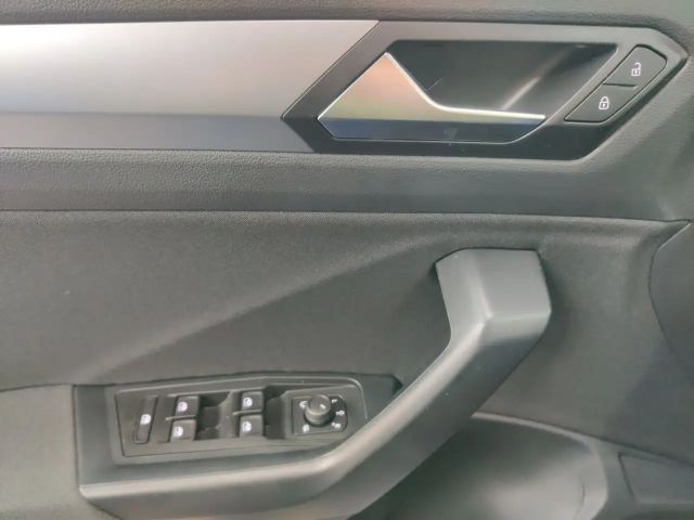 Volkswagen T-Roc 1.5 TSI DSG Life