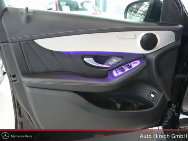 Mercedes-Benz GLC 300 4MATIC AMG Line Coupé