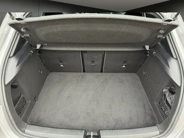 Mercedes-Benz A 180 AMG Line