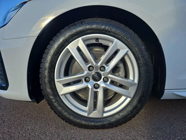 Audi A4 35 TFSI Avant S-Line