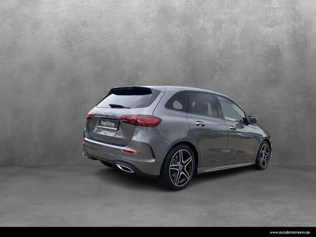 Mercedes-Benz B 200 AMG Line