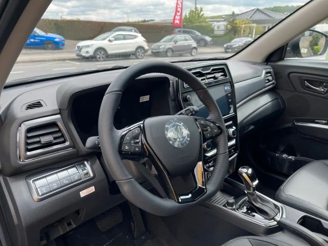 SsangYong Tivoli Sapphire