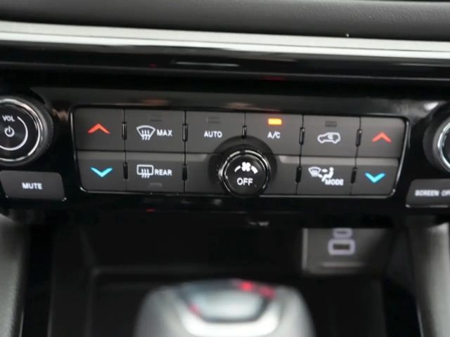 Jeep Compass S MHEV DCT+LED+NAVI+360 GRAD KAMERA+SITZ-/LENKRADH