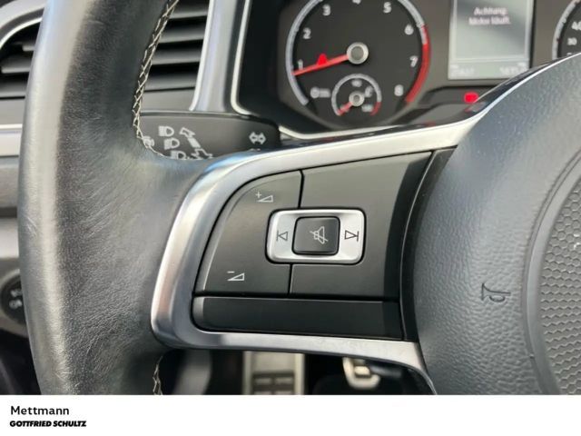 Volkswagen T-Roc 1.5 TSI Cabriolet R-Line