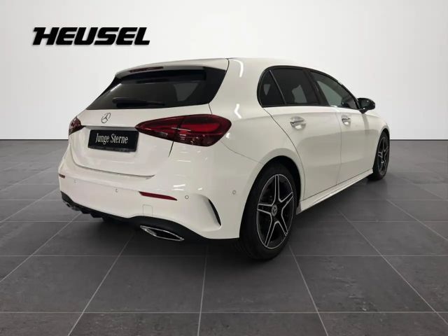 Mercedes-Benz A 180 AMG Line