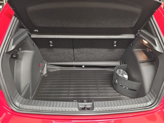 Skoda Fabia 1,0 TSI DSG TOP-LED PDC SHZ RFK 16Z