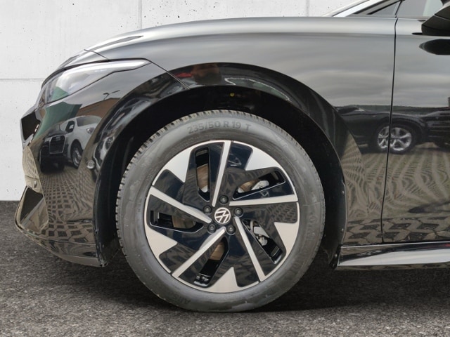 Volkswagen ID.7 286 PS 77 kWh Haltefrist bis 20.05.24 Head-up-Display ACC Exterieurpaket "Plus" Interieurpaket "Plus"