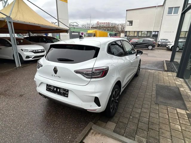 Renault Clio Techno