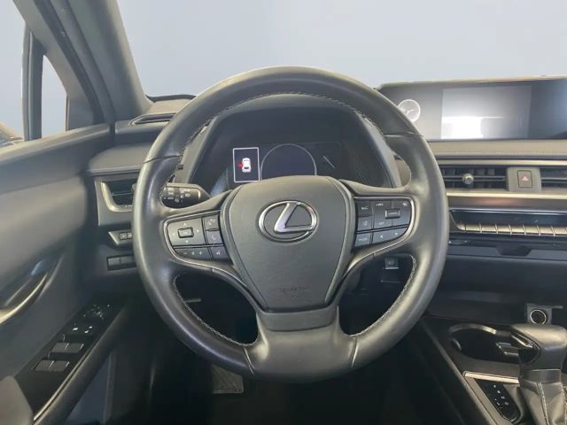 Lexus UX 250h