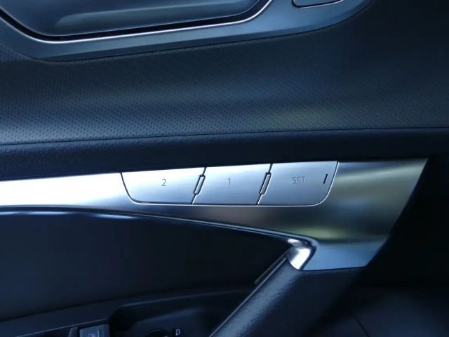 Audi A6 55 TFSI Quattro Sedan