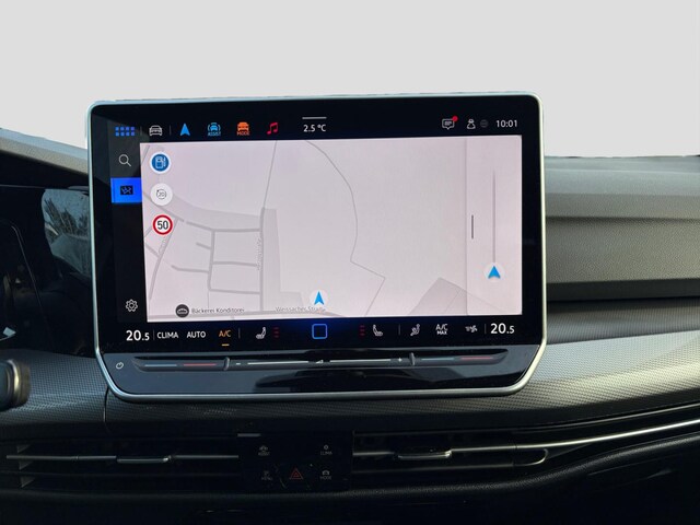 Volkswagen Golf 1.5 eTSI DSG Golf VIII