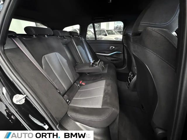 BMW 320 320d M-Sport Touring