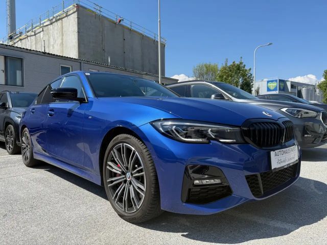 BMW 330 M-Sport Sedan xDrive