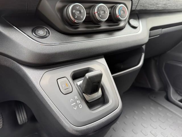 Nissan Primastar L2H1 Tekna