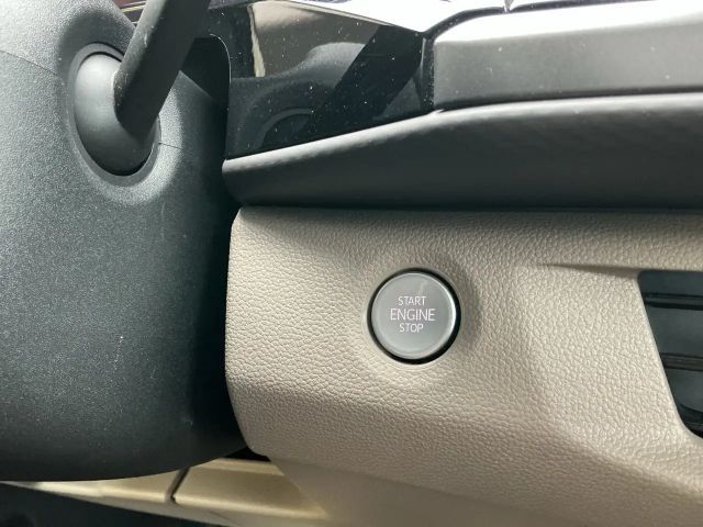 Volkswagen Multivan Business T7