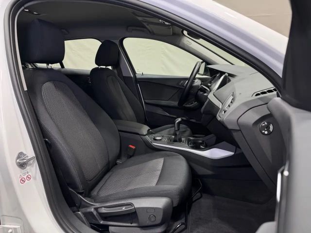 BMW 118 118i Advantage pakket Sedan