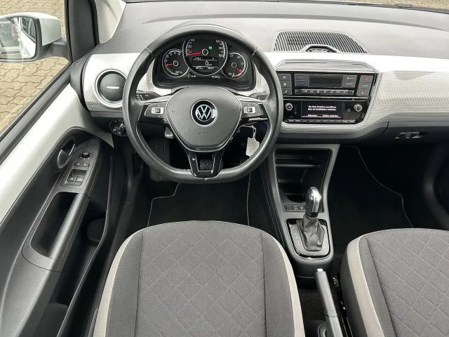 Volkswagen up! Plus Style