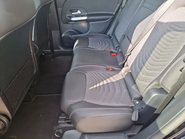 Mercedes-Benz GLB 180 GLB 180 d