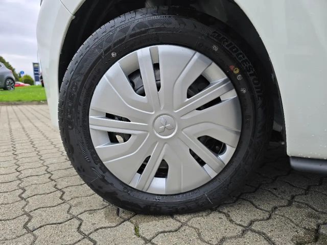 Mitsubishi Space Star MIVEC Star