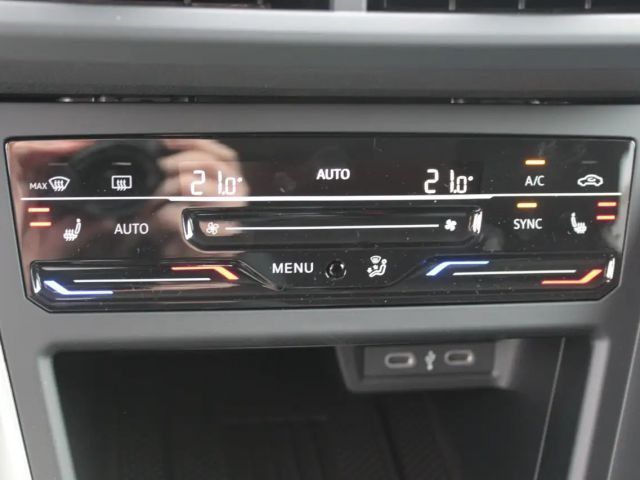 Volkswagen Taigo 1.0 TSI DSG Life