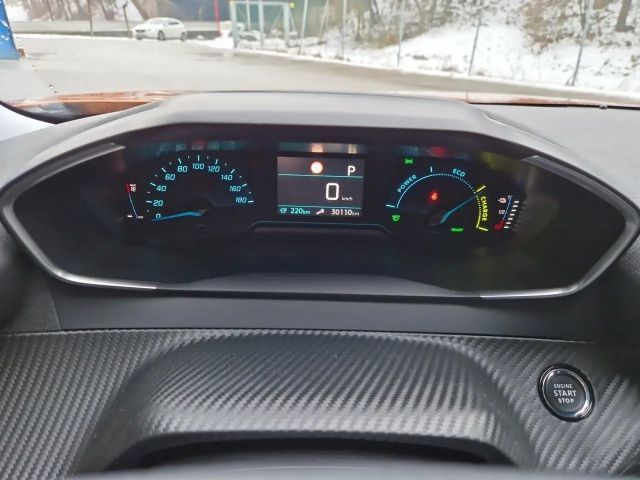 Peugeot E-2008 Active Pack