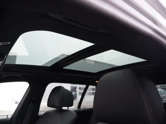 BMW 540 540d M-Sport Touring xDrive