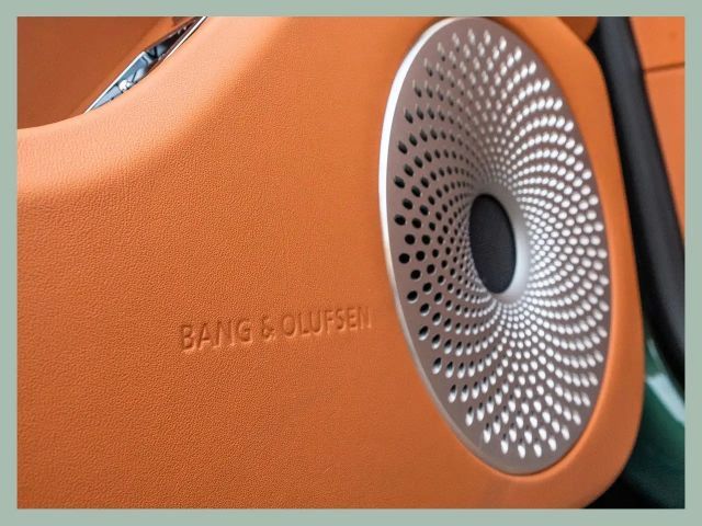 Bentley Flying Spur V8