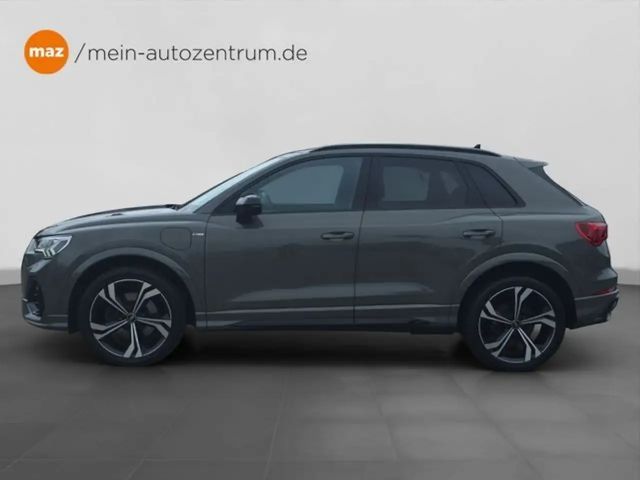 Audi Q3 1.4 TFSI Hybride S-Line