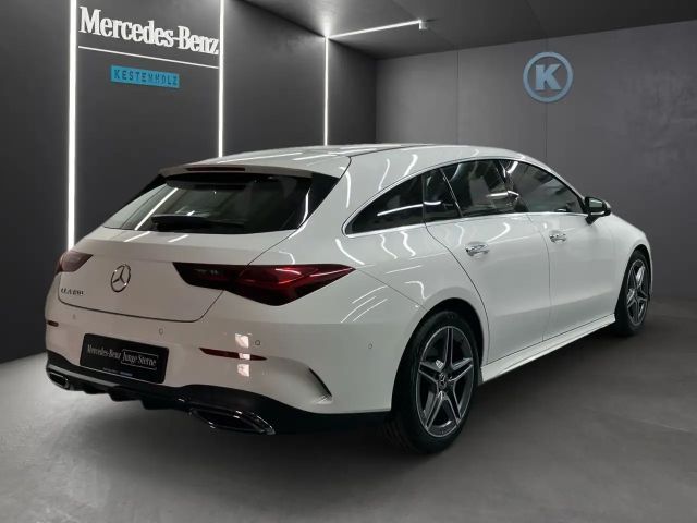 Mercedes-Benz CLA 180 AMG Line Shooting Brake