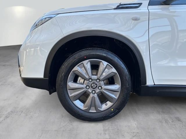 Suzuki Vitara Club Hybrid