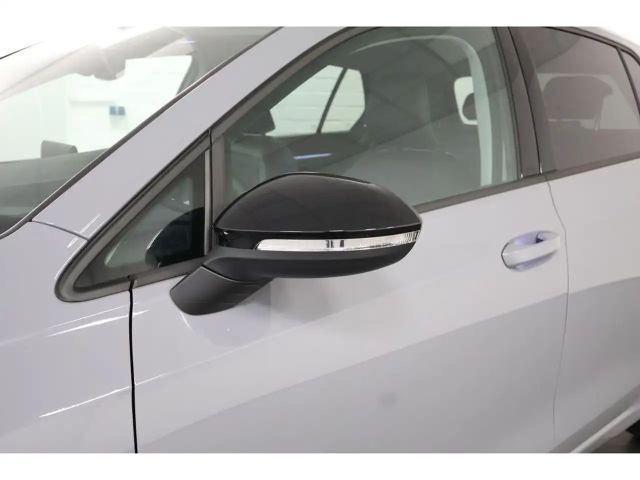 Volkswagen Golf 1.5 TSI Golf VIII