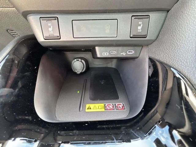 Toyota Yaris Hatchback Hybride VVT-i