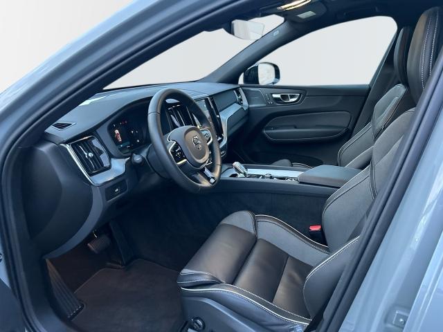 Volvo XC60 AWD Dark Ultra