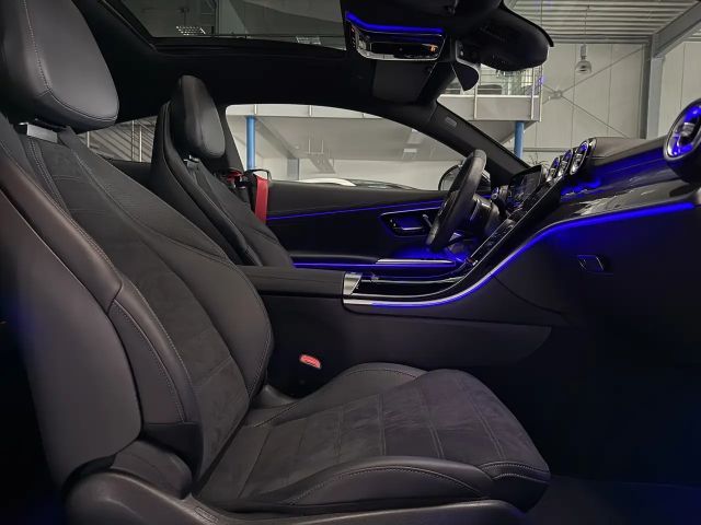 Mercedes-Benz CLE 300 4MATIC AMG Line Coupé