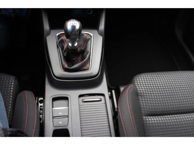 Ford Focus ST Line Wagon